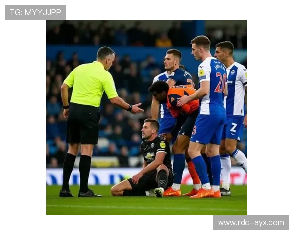百年荣光与沉浮：布莱克本流浪者英格兰足坛传奇史回顾全景