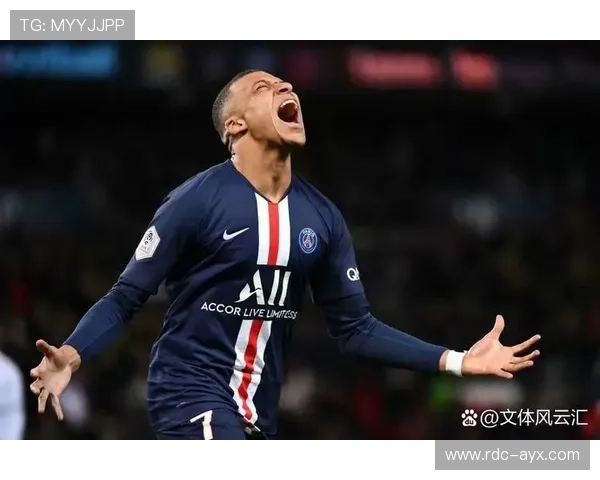 巴尔韦德与姆巴佩搭档前景引热议,教练组或将打造全新锋线组合 巴尔韦德与姆巴佩搭档前景引热议,教练组或将打造全新锋线组合